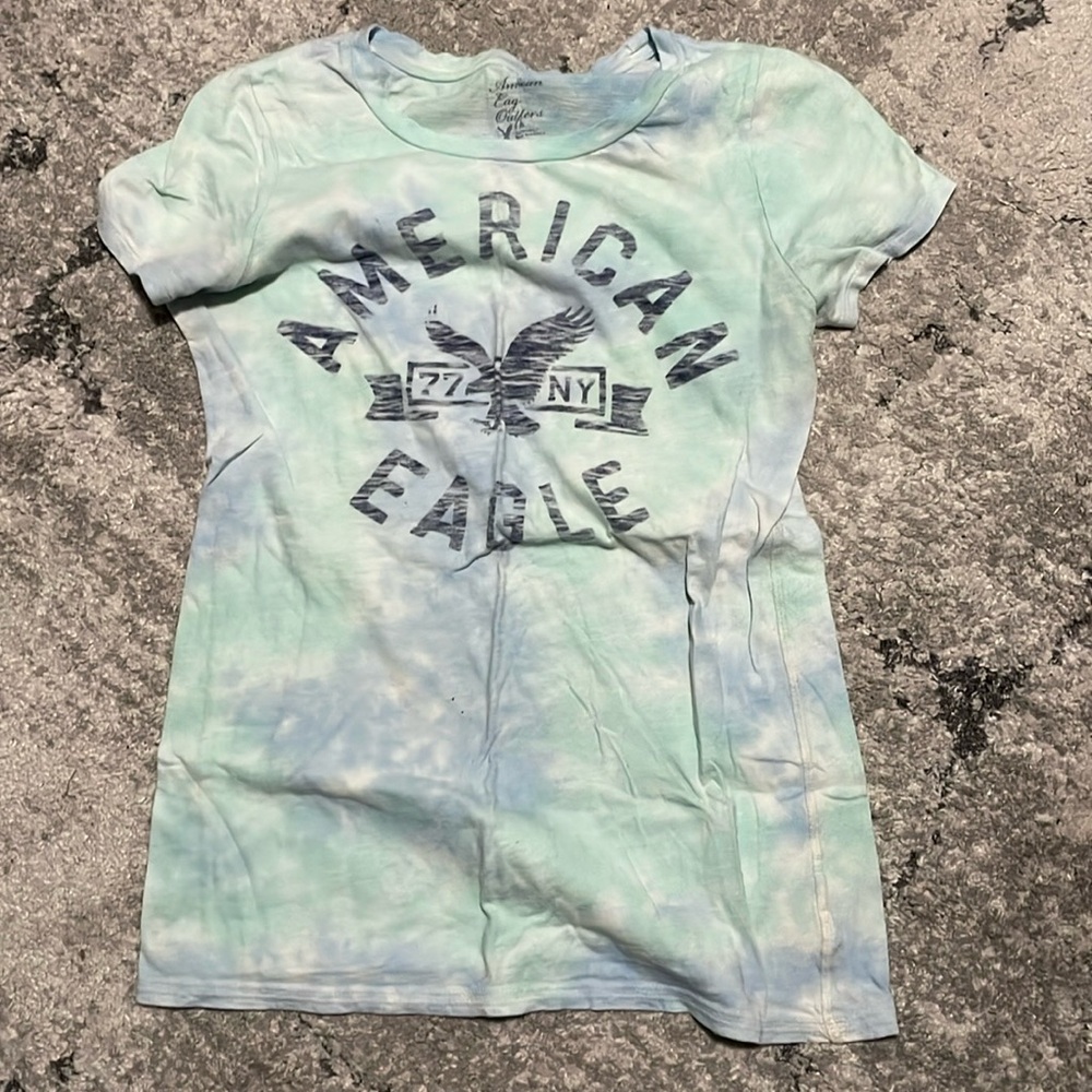 Size L short sleeve tshirt